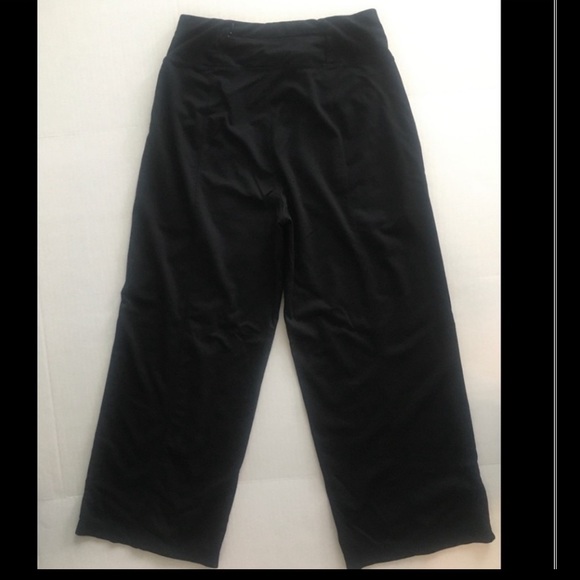 Athleta wide leg crop pants NWOT - Picture 2 of 13